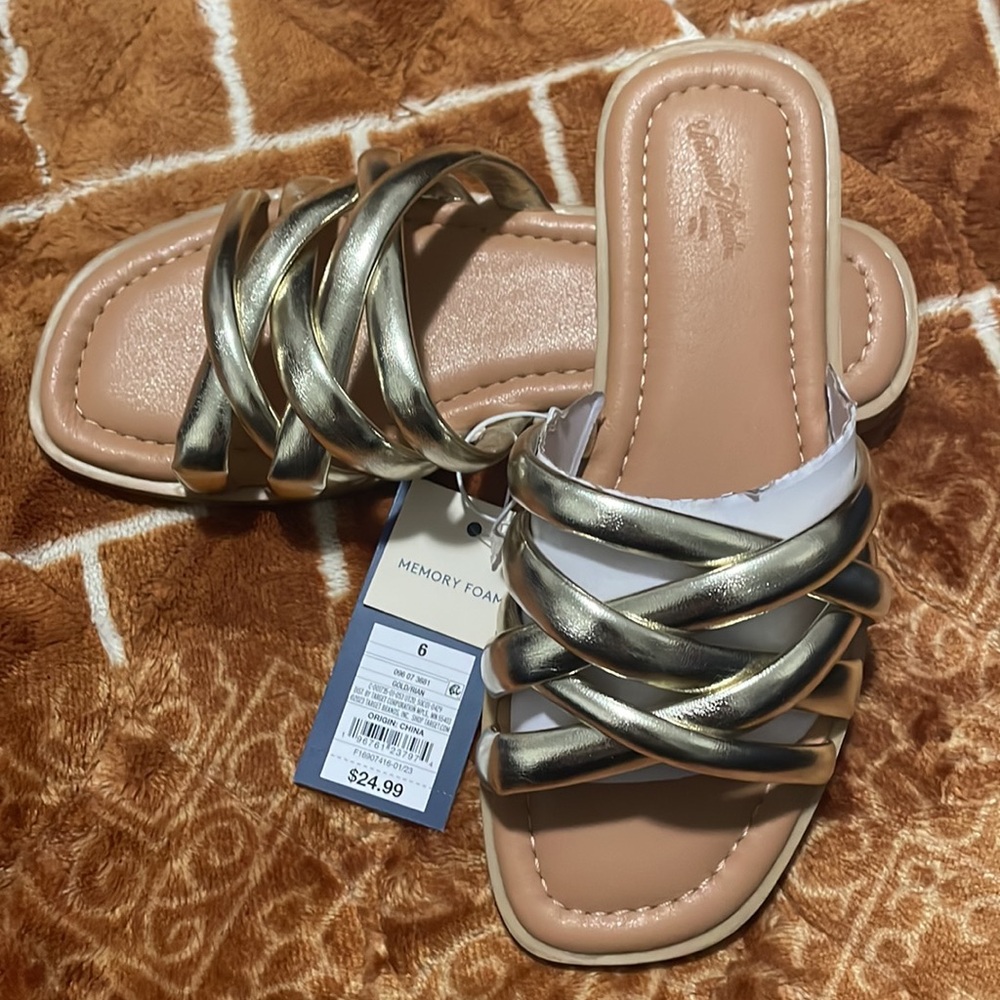 Women's Gold Slide Sandals - Picture 2 of 7